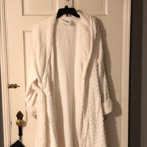 Sonoma robe